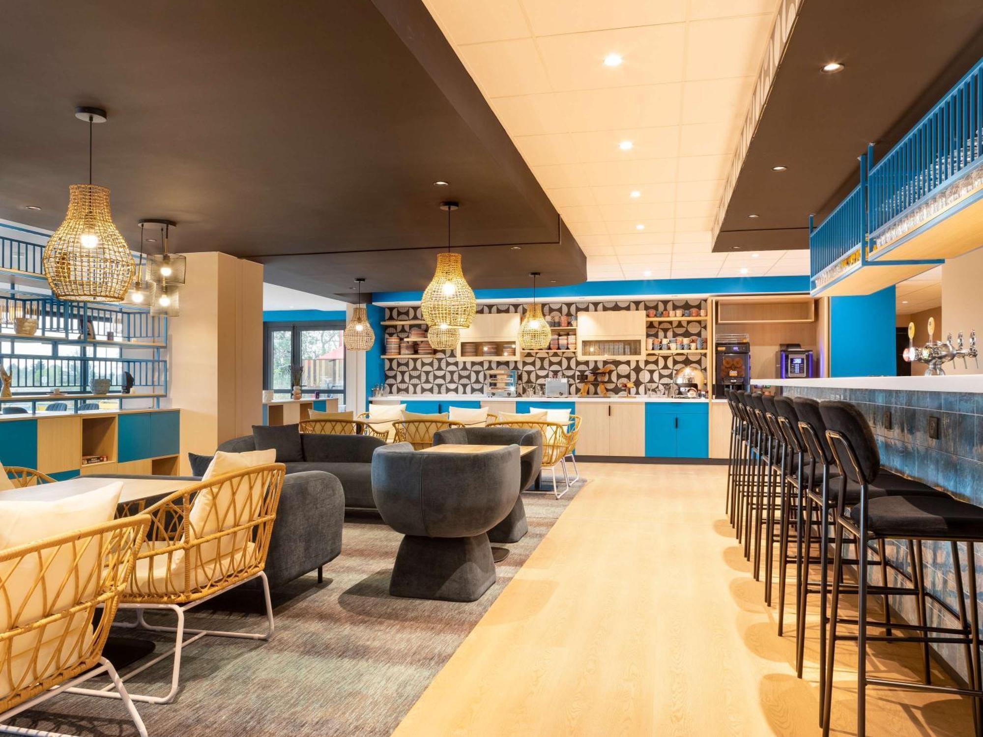 Ibis Styles Hotel 3*