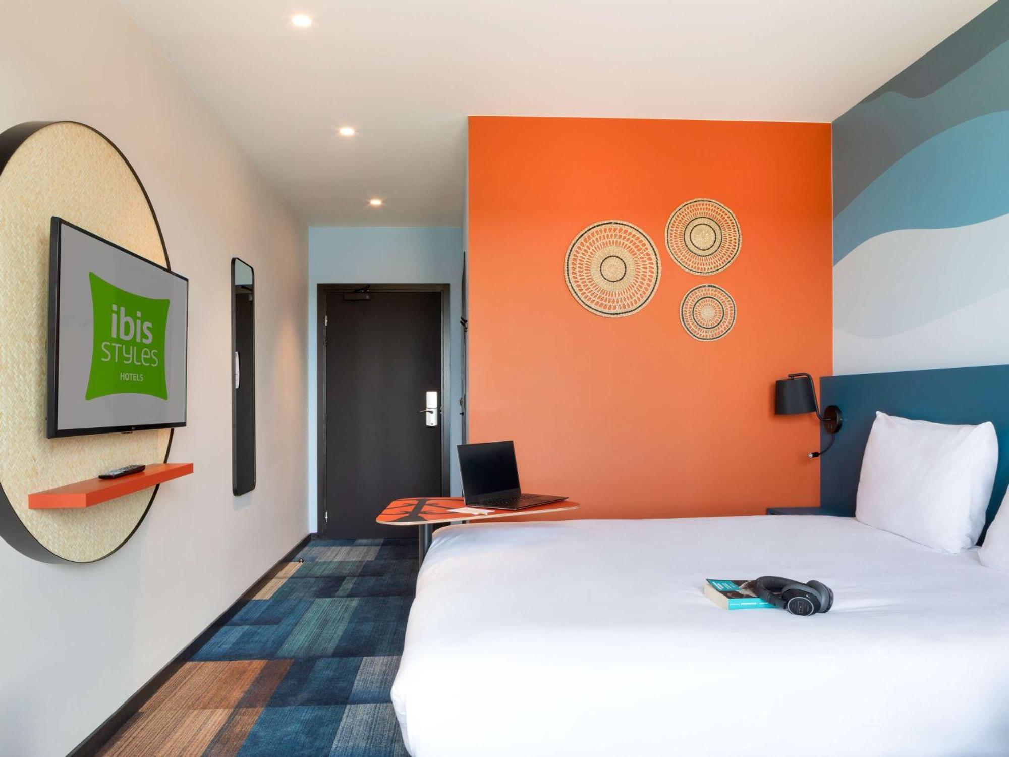 Ibis Styles Hotel 3*