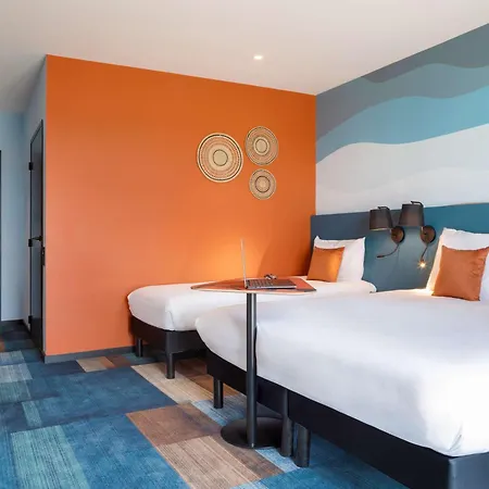 Hotel Ibis Styles Miramas Exterior foto